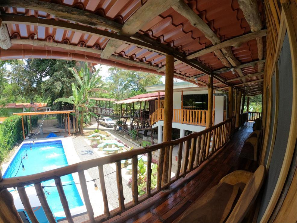 Tree House Samanea Lodge Puerto Limon Luaran gambar